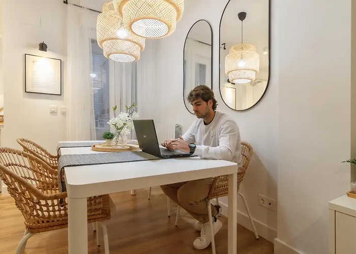 Διαμέρισμα Heart 2bdr - Parking Privado Opcional